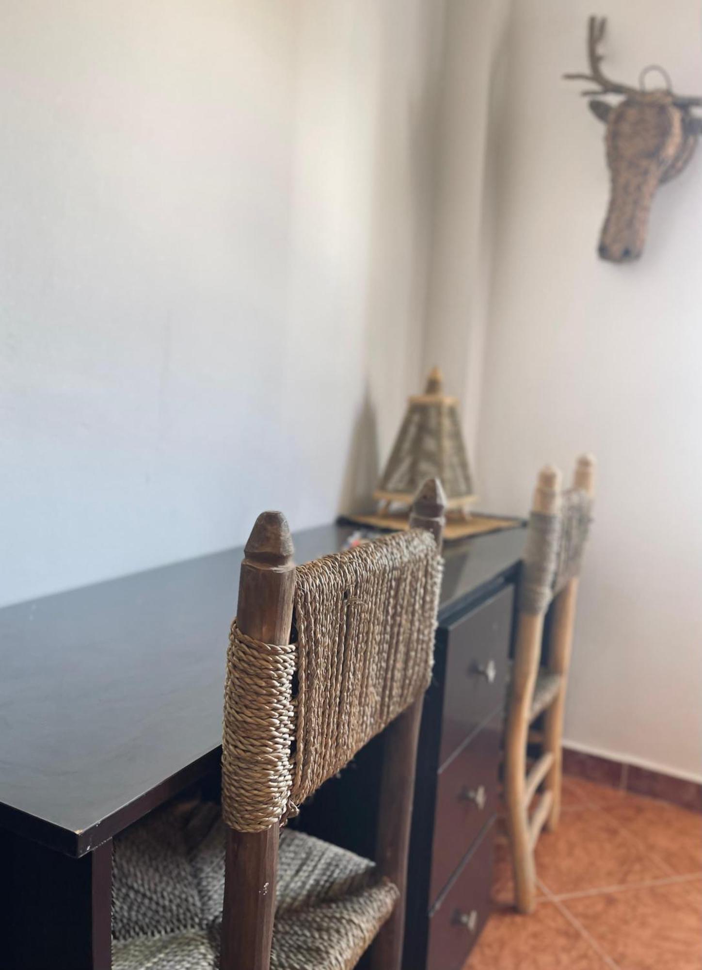 Freebirds Hostel Tamraght Ngoại thất bức ảnh