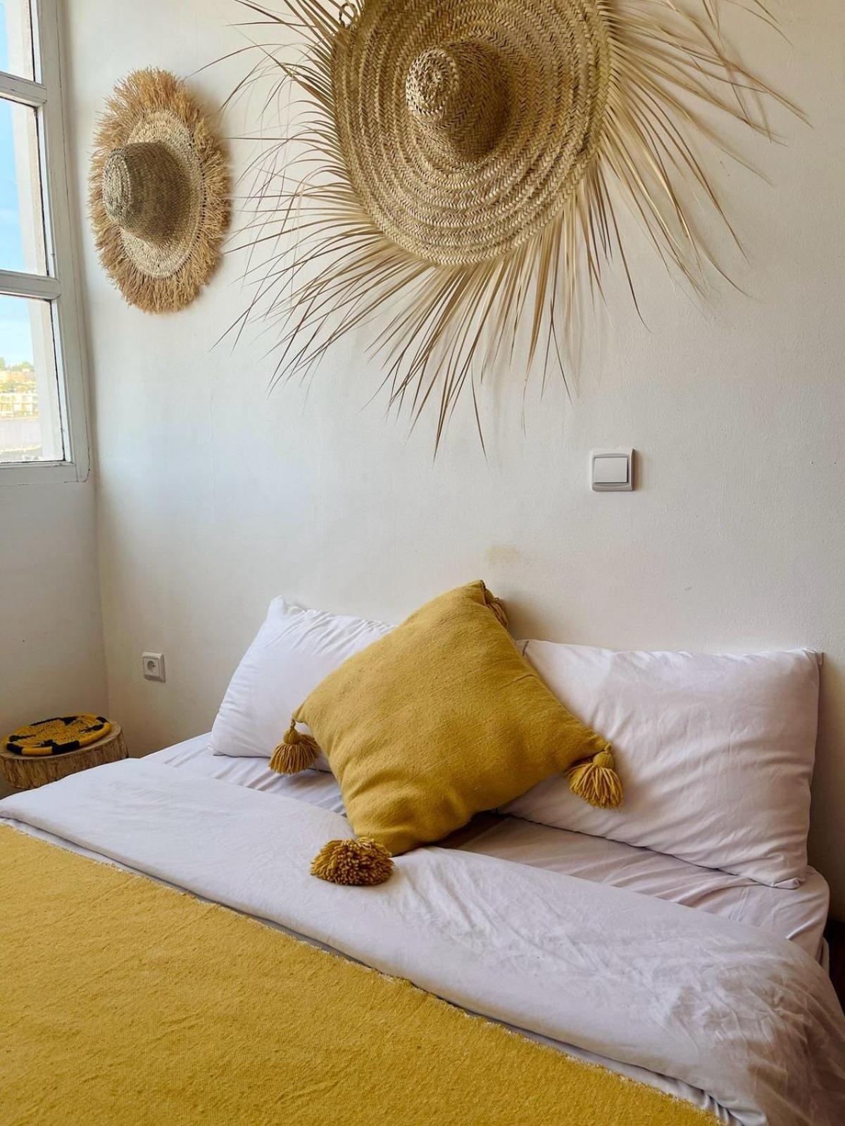 Freebirds Hostel Tamraght Ngoại thất bức ảnh